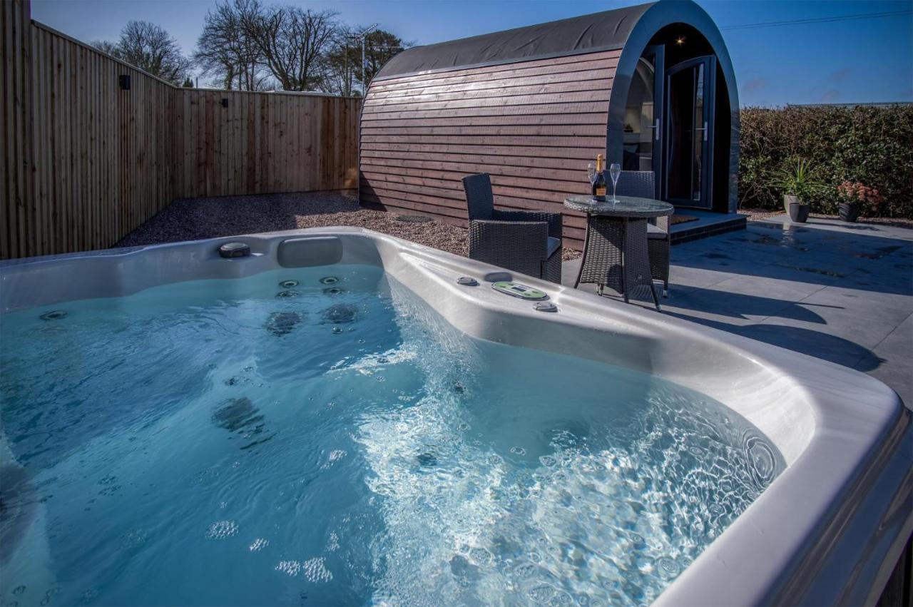Bracken Burrows - 1 Bedroom Pod - New Hedges ภายนอก รูปภาพ